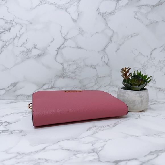 Michael Kors wallet - Picture 5 of 7